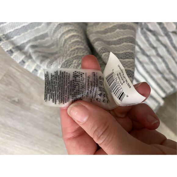 BCBGMAXAZRIA "Haily" Blouse Peplum Stripe Geometric, Black / Ivory, Size XS - Picture 6 of 13